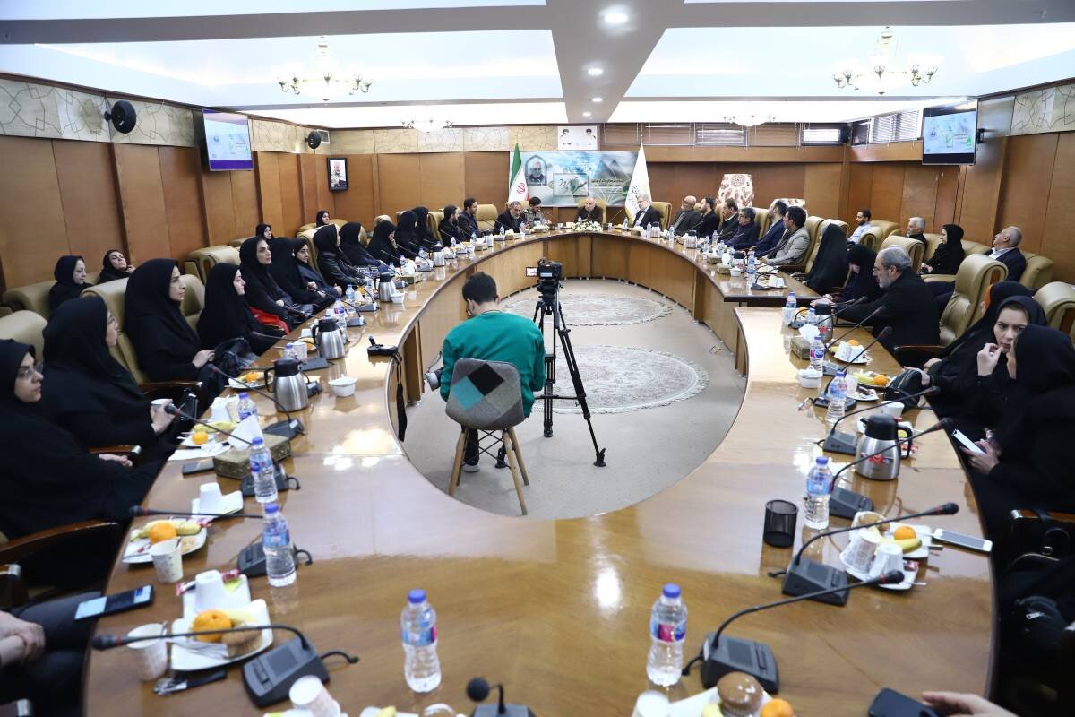 کتاب «سرو و سرود» می تواند مفاهیم مقاومت را تببین کند