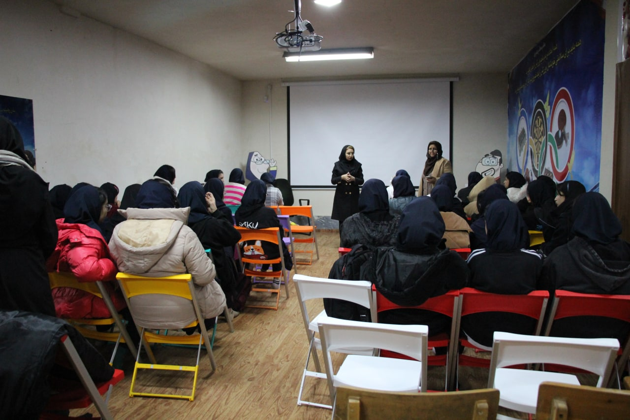 رونق کتاب و کتابخوانی در کتابخانههای عمومی استان مرکزی