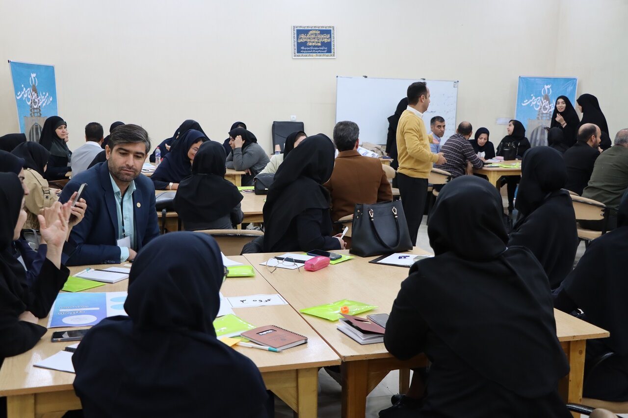 سومین مدرسه منطقهای طراحی خدمت به میزبانی خوزستان برگزار شد