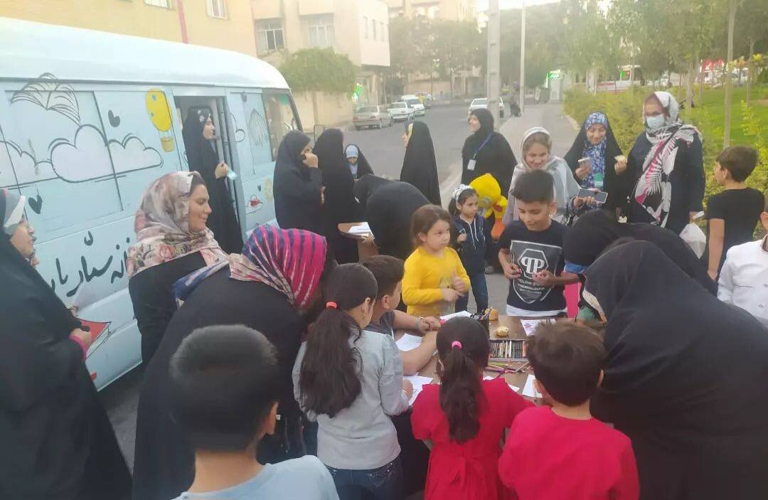 «پیکصبا» کتابخانهای که امید را به روستاها میبرد