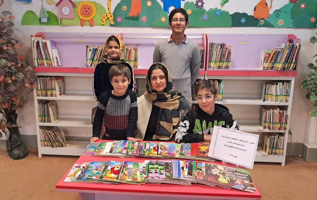 اهدای ۵۰ هزار جلد کتاب به کتابخانههای عمومی آذربایجان غربی