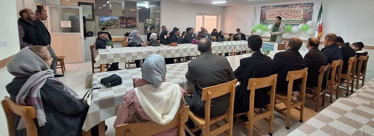 بزرگداشت مقام پدر در کتابخانههای عمومی استان مرکزی