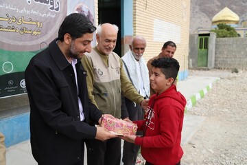 اردوی فرهنگی جهادی «روستا با طعم کتاب» در روستای درنگ استان بوشهر