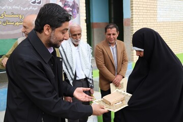 اردوی فرهنگی جهادی «روستا با طعم کتاب» در روستای درنگ استان بوشهر