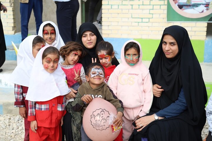 اردوی فرهنگی جهادی «روستا با طعم کتاب»، در روستای درنگ استان بوشهر