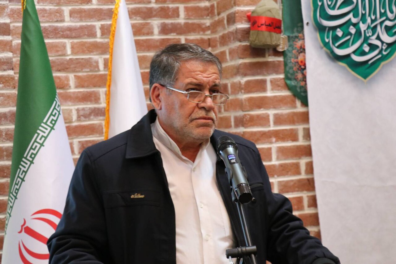 خانواده متعالی، با پدر کتابخوان شکل میگیرد