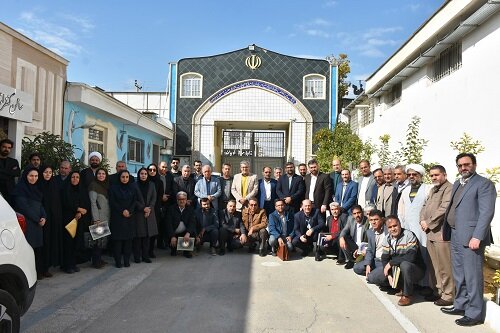 امضای تفاهمنامه همکاری ادارات کل کتابخانههای عمومی و زندانهای فارس