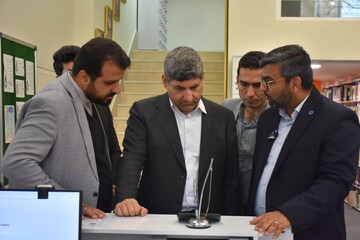 بازدید معاون فرهنگی و اجتماعی معاون اول رئیس جمهور از کتابخانه عمومی شهید دستغیب شیراز