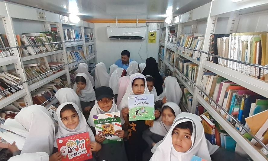 کتابخانه سیار؛ راهکار اقتصادی تحقق عدالت فرهنگی در روستاهای فاقد کتابخانه