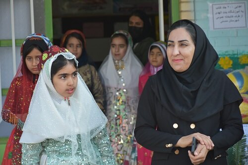 اولین اردوی «یک‌روز با کتاب» در خومه‌زار فارس، برگزار شد