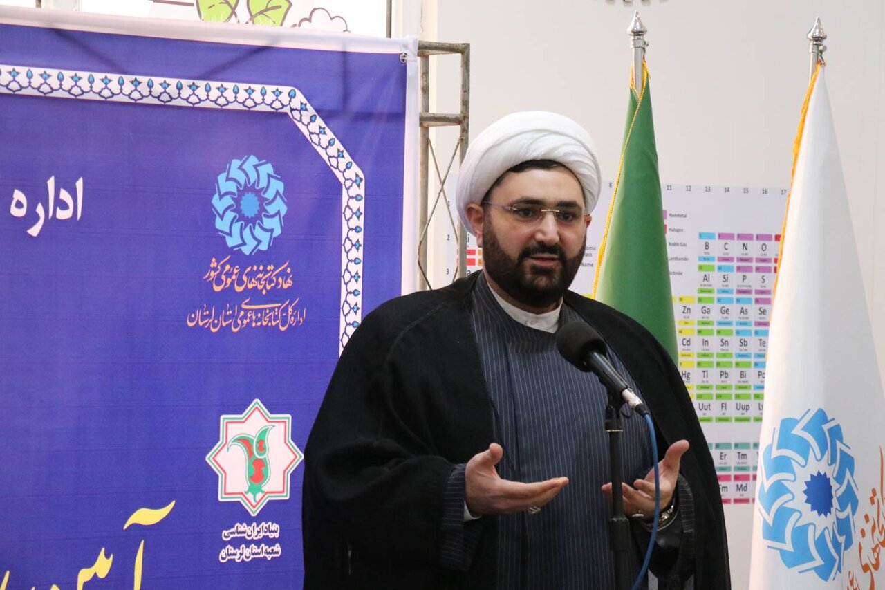 برجستهکردن نقش مفاخر و پیشکسوتان، از مأموریتهای نسل جدید کتابخانههای عمومی است