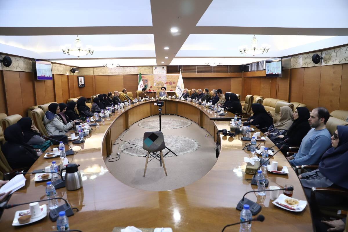 برگزاری نشستهای معرفی کتاب شیوهای اثرگذار در ترویج نماز است