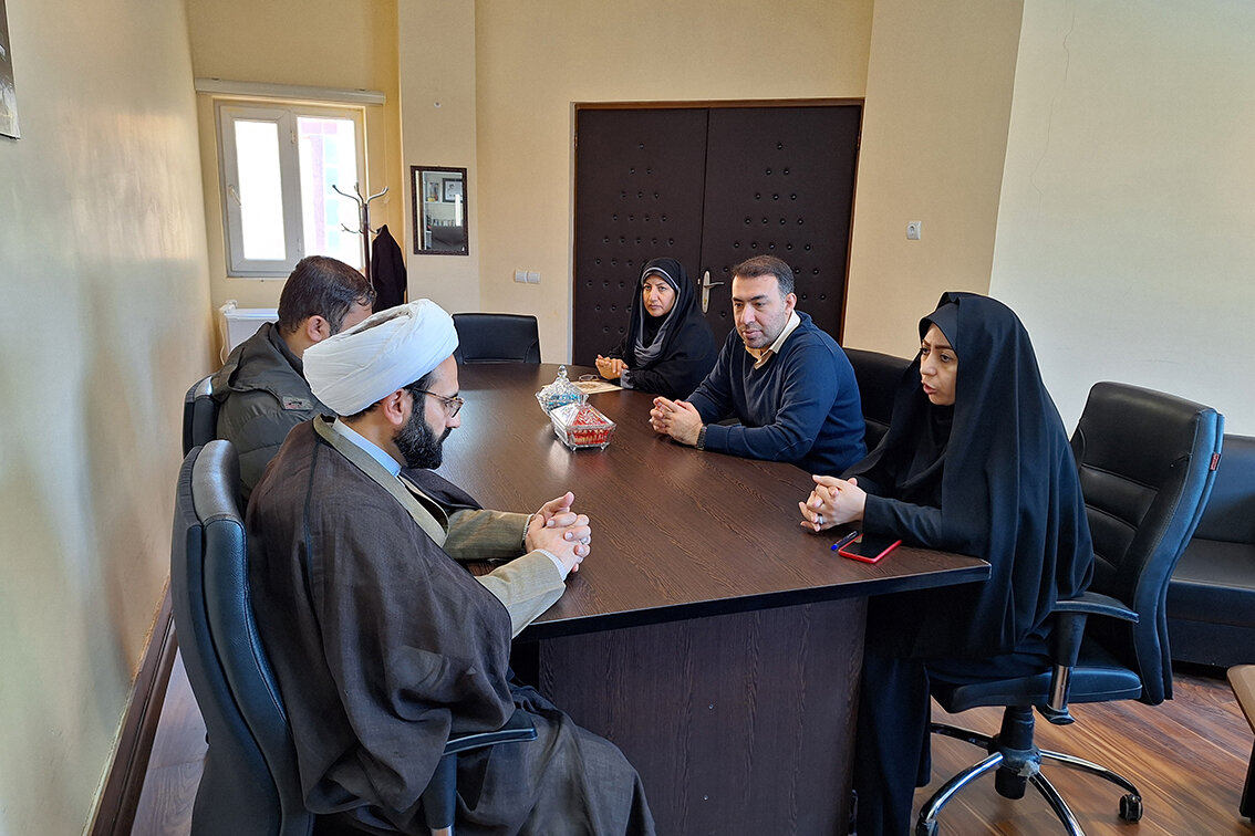 دیدار مدیرانکل کتابخانههای عمومی و اوقاف و امورخیریه استان ایلام