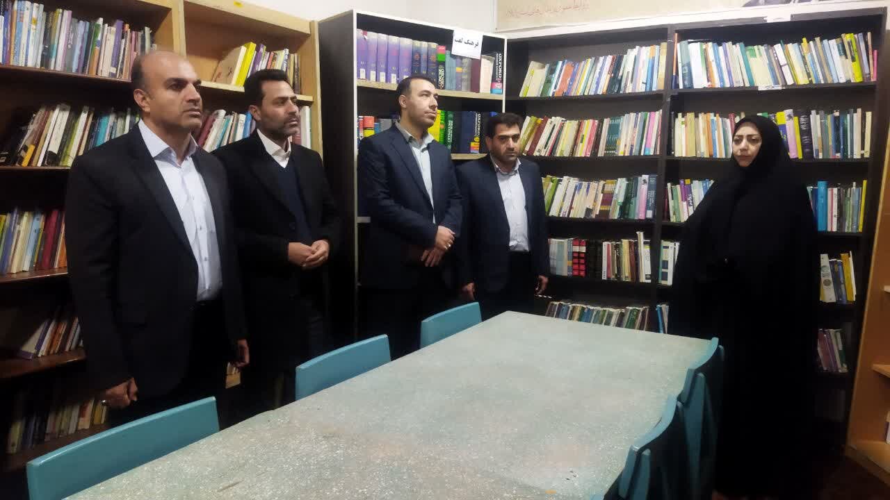 ادارهکل کتابخانههای عمومی ایلام، دستگاه فرهنگی برتر در حوزه زندانهای استان شد