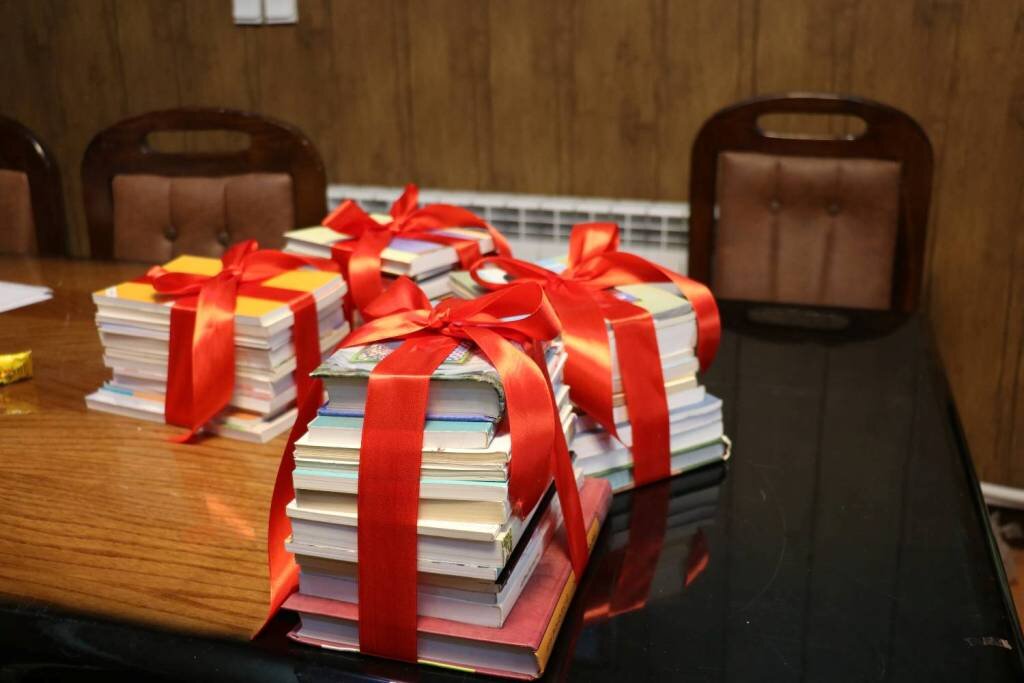 اهدای ۲هزار جلد کتاب، به کتابخانه زندانهای استان کرمان