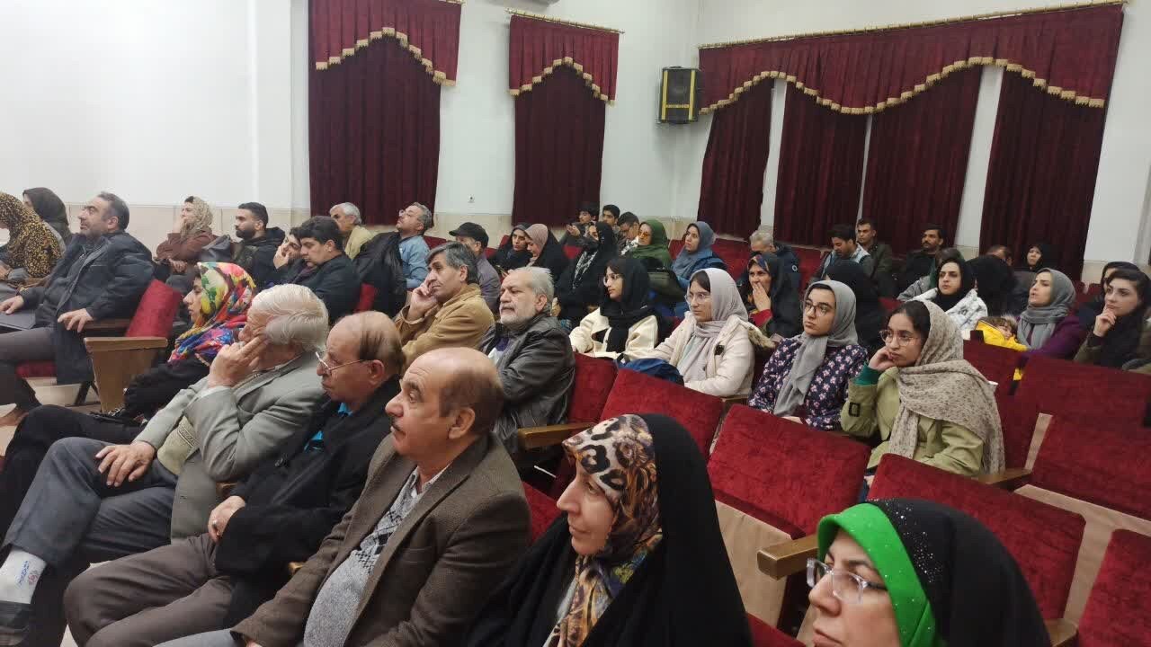 برنامههای متنوع فرهنگی در کتابخانههای عمومی استان اصفهان