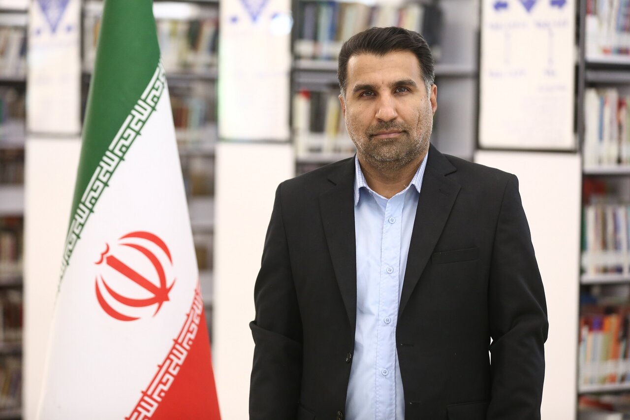 بالغ بر ۲۵۰۰ نسخه کتاب به کتابخانه زندانهای استان خراسان رضوی اهدا شد