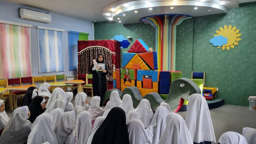 حمایت و حضور کودکان و نوجوانان، بزرگترین سرمایه برای کتابخانههای عمومی است