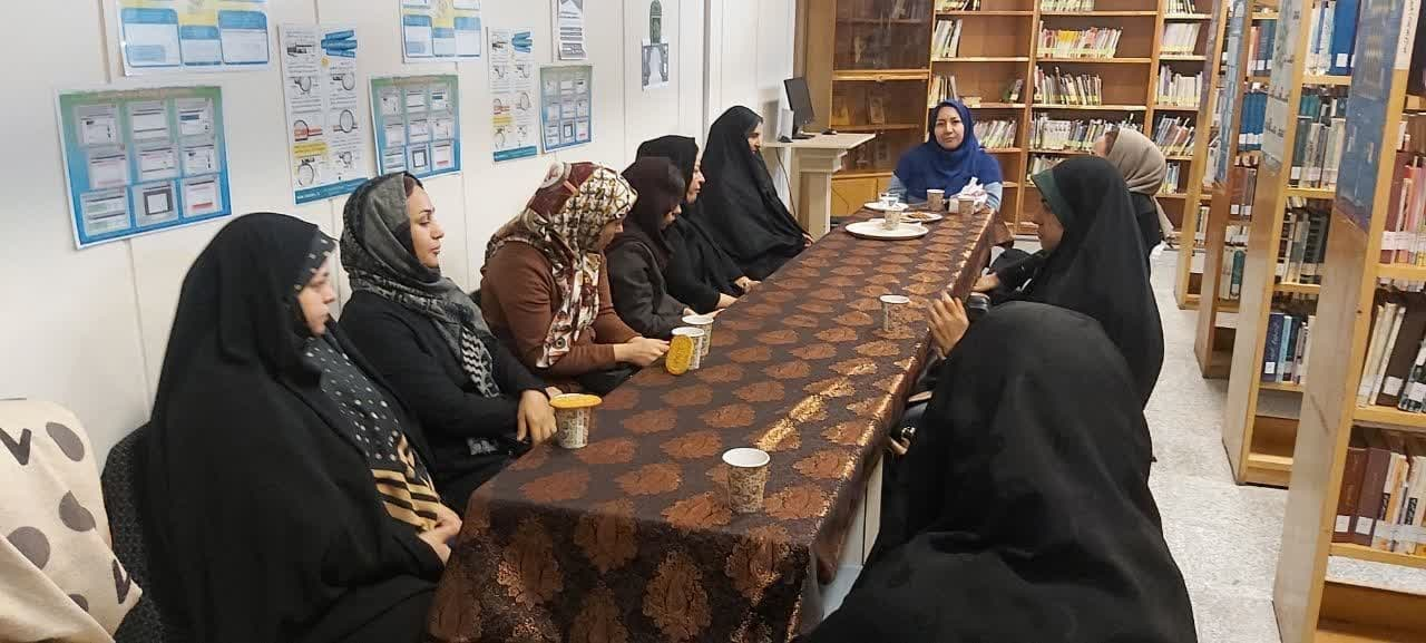 گرامیداشت بعثت پیامبر رحمت(ص) در کتابخانههای عمومی استان مرکزی