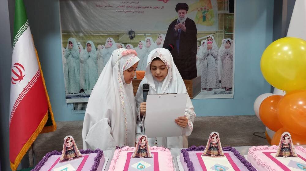 جشن تکلیف، فرصتی برای آشنایی بیشتر دانشآموزان با وظایف دینی و اخلاقی است