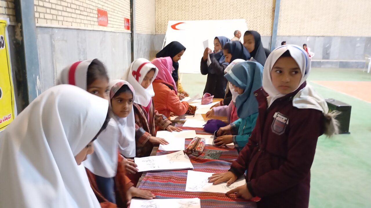 اردوی فرهنگی «یک روز با کتاب» در شهر جزینک شهرستان زهک برگزار شد