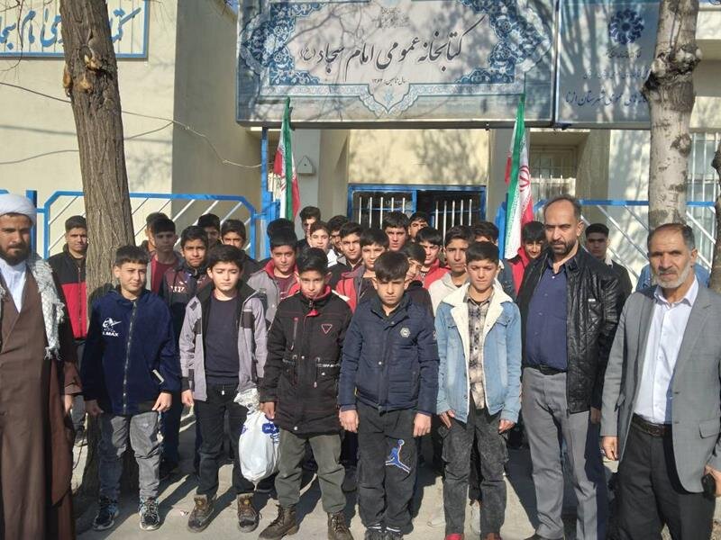 مکتب اسلامی و رهبری دینی باعث نقش‌آفرینی حوانان در انقلاب اسلامی شد