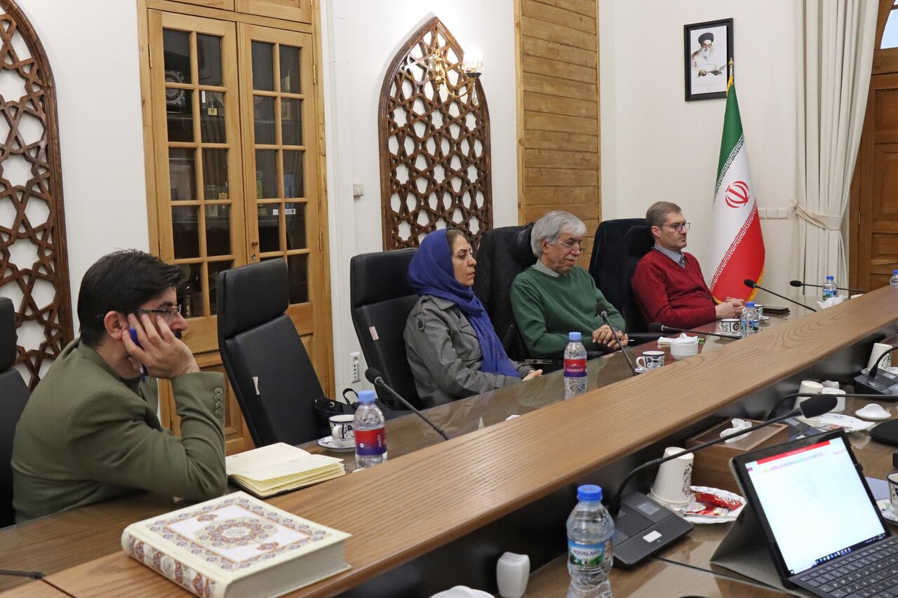 نشست هیئتمدیره انجمن فرهنگی ناشران کتاب کودک و نوجوان با دبیرکل نهاد