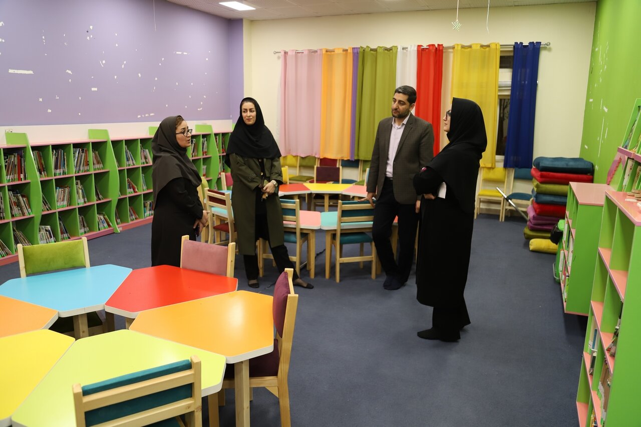 بازدید آزاده نظربلند از برخی کتابخانههای عمومی استان بوشهر
