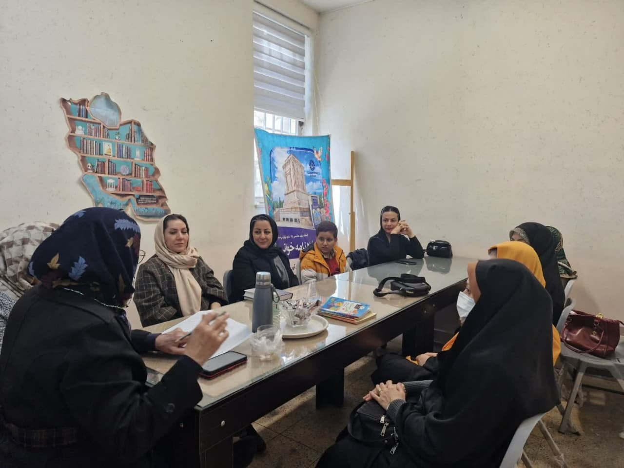 ویژه برنامههای «فجر پیروزی» در کتابخانههای عمومی استان مرکزی