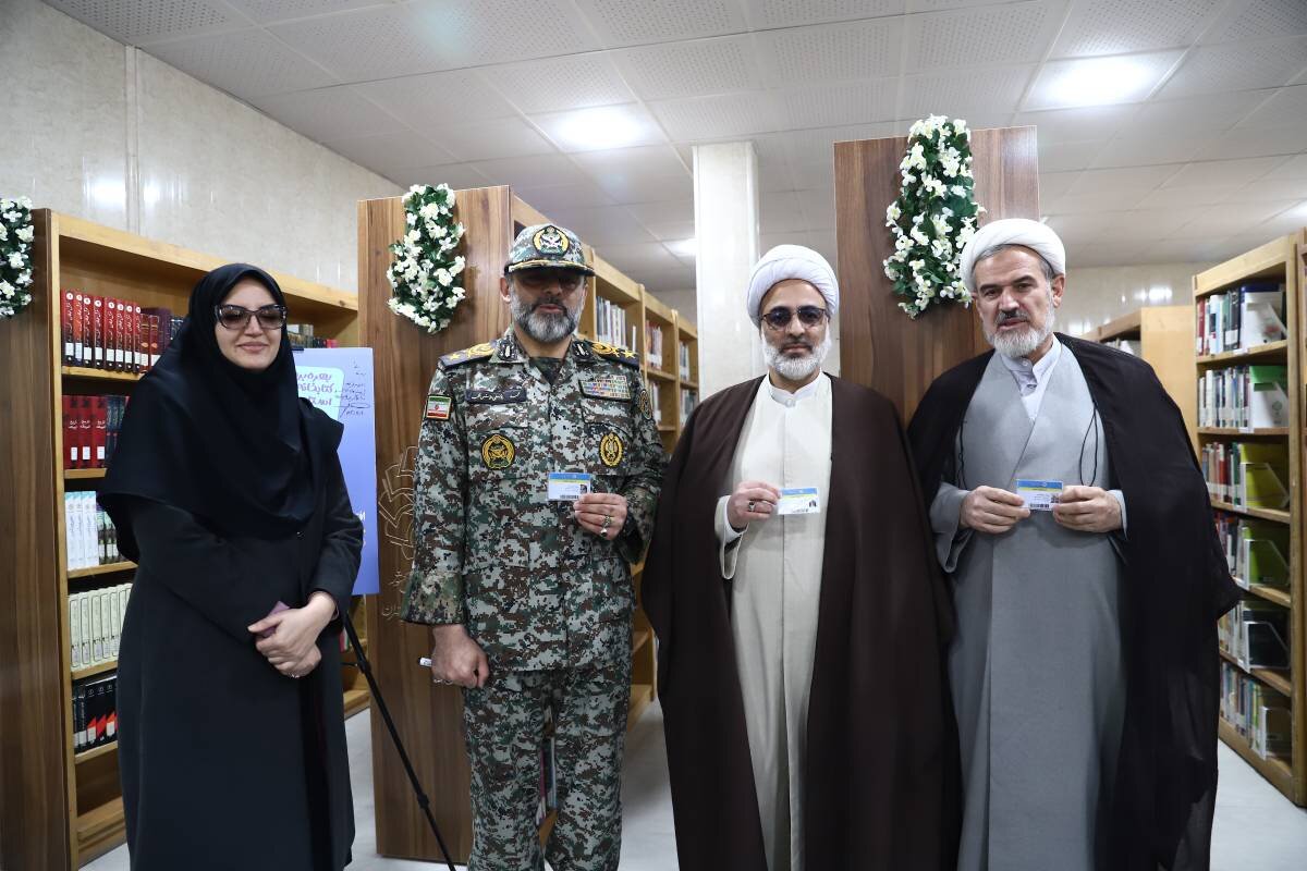 پرورش نسلی کتابخوان و اهل فرهنگ از مهمترین اهداف انقلاب اسلامی است