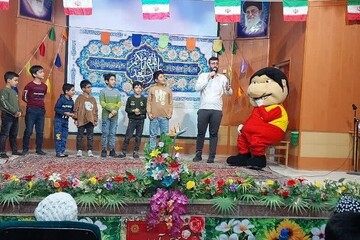 جشن دهه فجر کتابخانه استاد مؤذن پور شهرستان آران و بیدگل