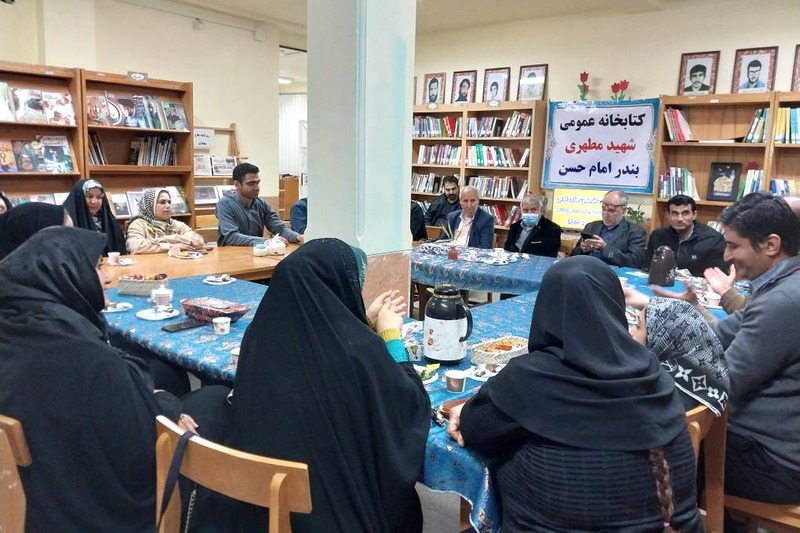 شور و نشاط پیروزی انقلاب در کتابخانههای عمومی استان بوشهر