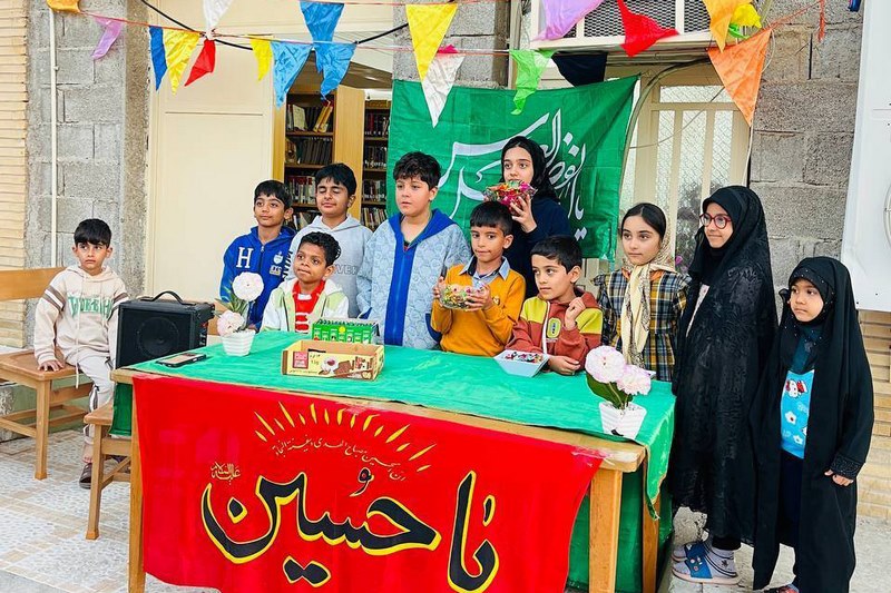 شور و نشاط پیروزی انقلاب در کتابخانههای عمومی استان بوشهر