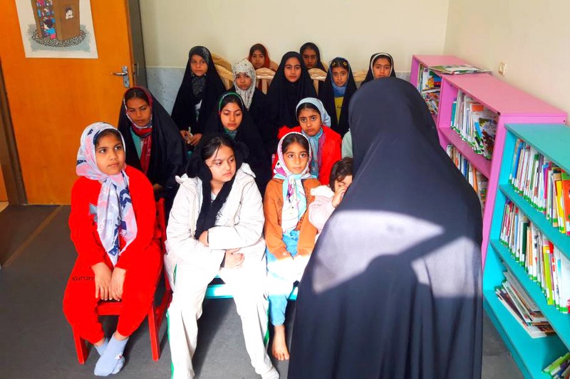 شور و نشاط پیروزی انقلاب در کتابخانههای عمومی استان بوشهر