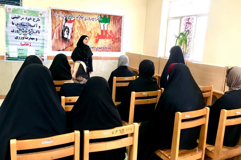 شور و نشاط پیروزی انقلاب در کتابخانههای عمومی استان بوشهر