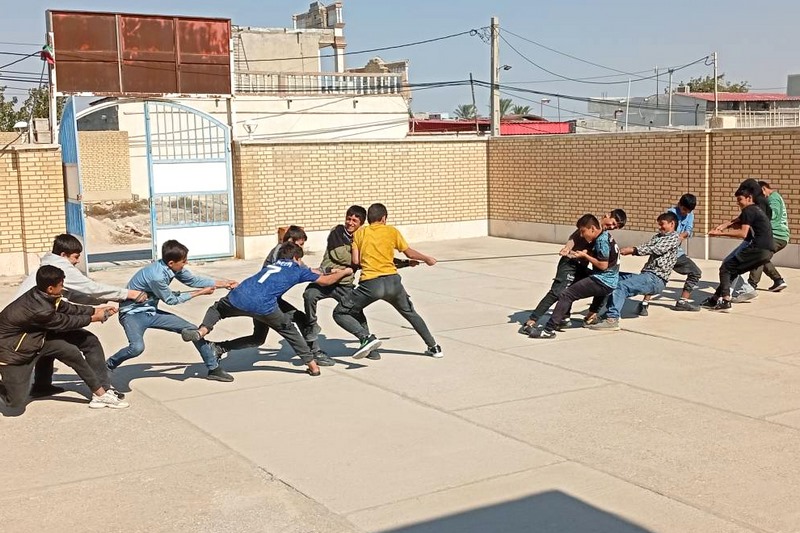 شور و نشاط پیروزی انقلاب در کتابخانههای عمومی استان بوشهر