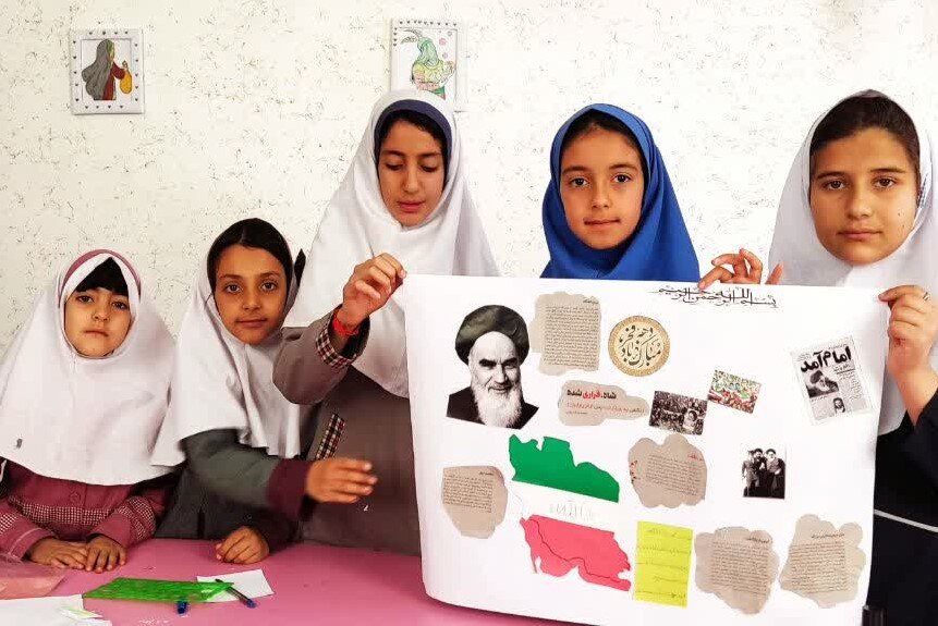 ویژهبرنامههای «صعود فجر» در کتابخانههای شهرستان اردستان برگزار شد