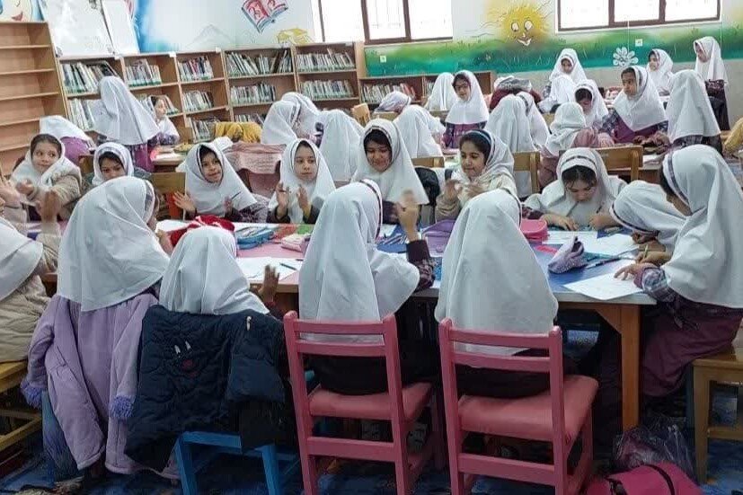 مسابقه کاردستی و نقاشی ویژه اعضای کودک و نوجوان در کتابخانههای کوهپایه برگزار شد