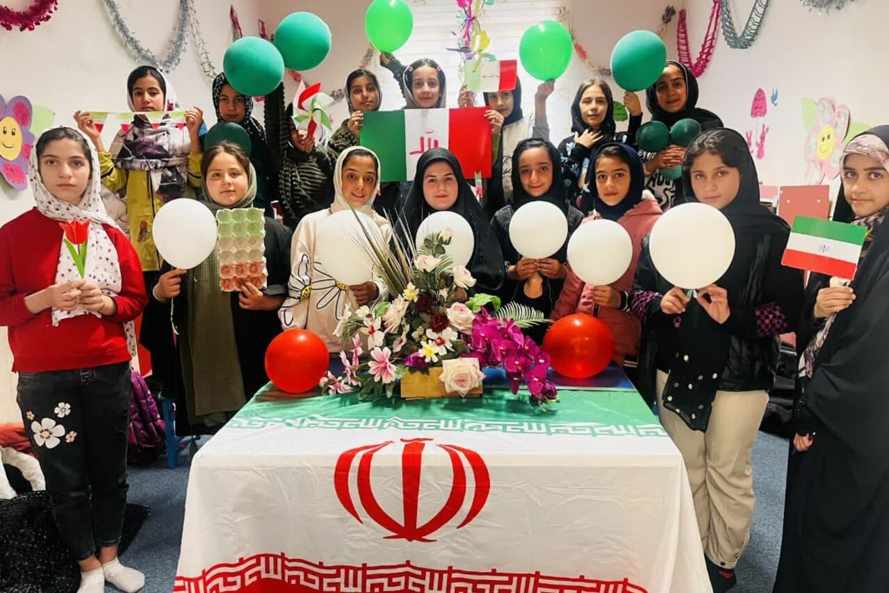 مسابقه کاردستی و نقاشی ویژه اعضای کودک و نوجوان در کتابخانههای کوهپایه برگزار شد