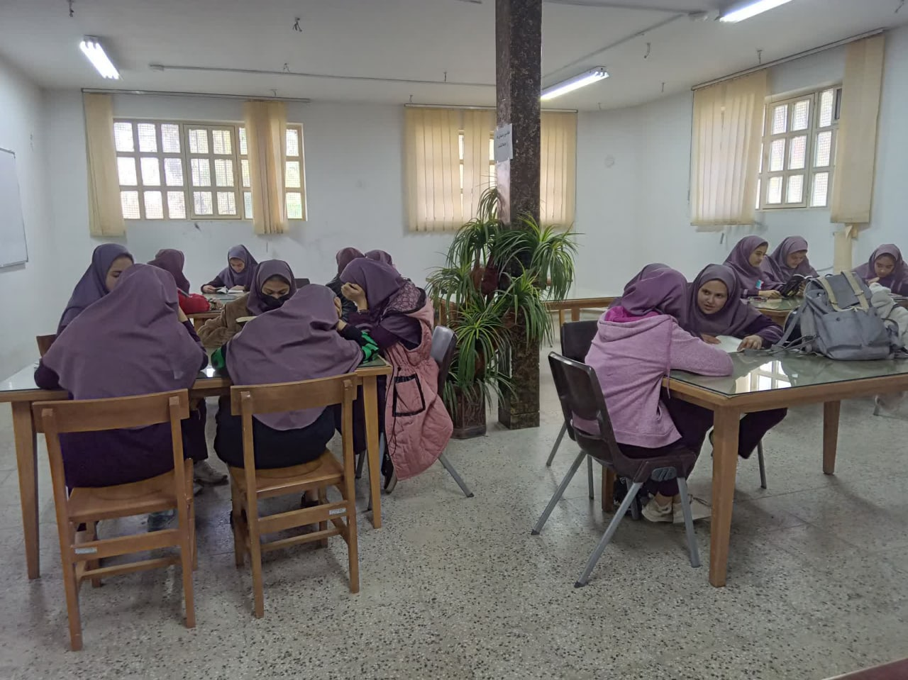 برگزاری ویژه برنامههای کتابخوانی در کتابخانههای عمومی استان مرکزی