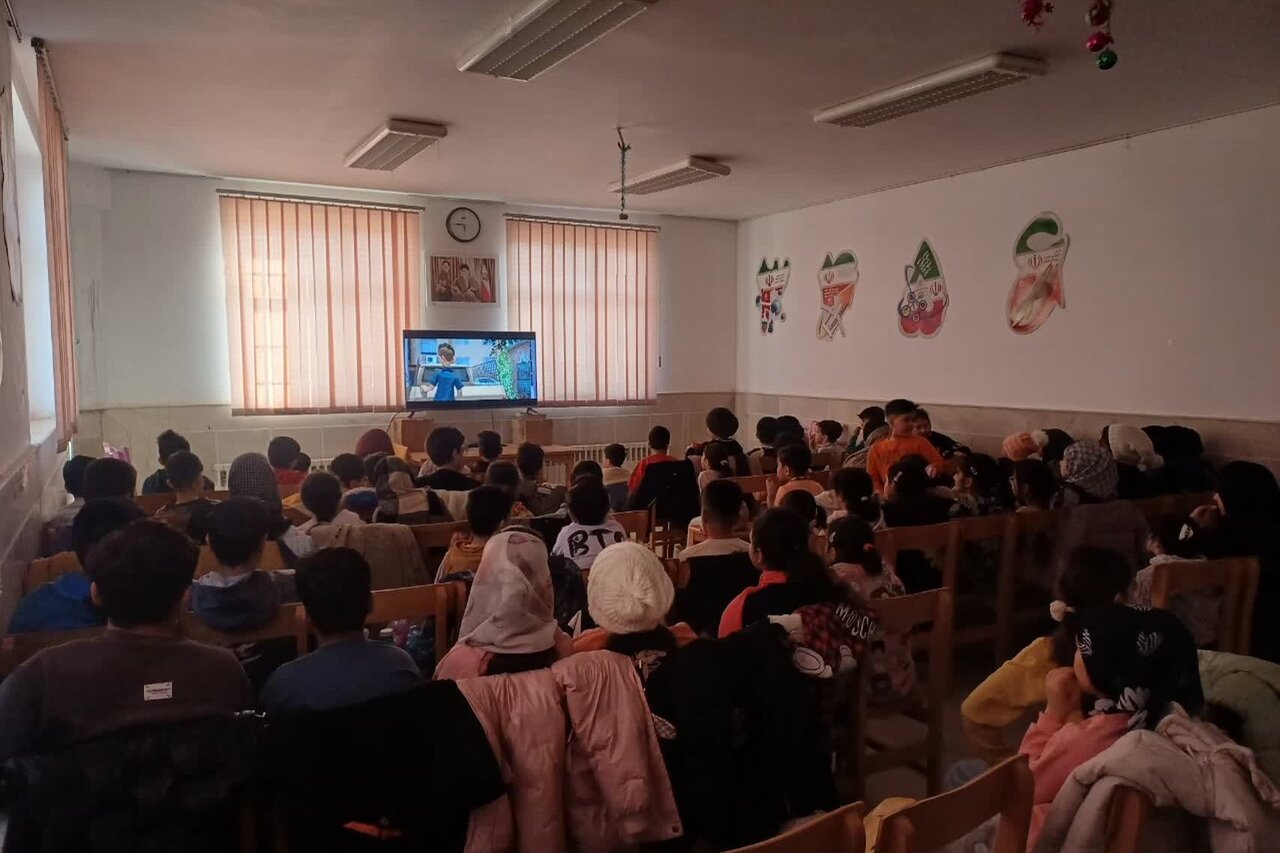 ویژهبرنامه «صعود فجر» در کتابخانههای عمومی کاشان