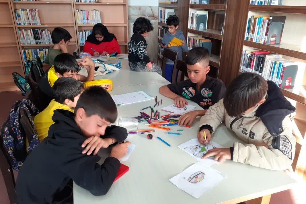 برگزاری برنامههای فرهنگی در کتابخانههای عمومی شهرستان تیران و کرون