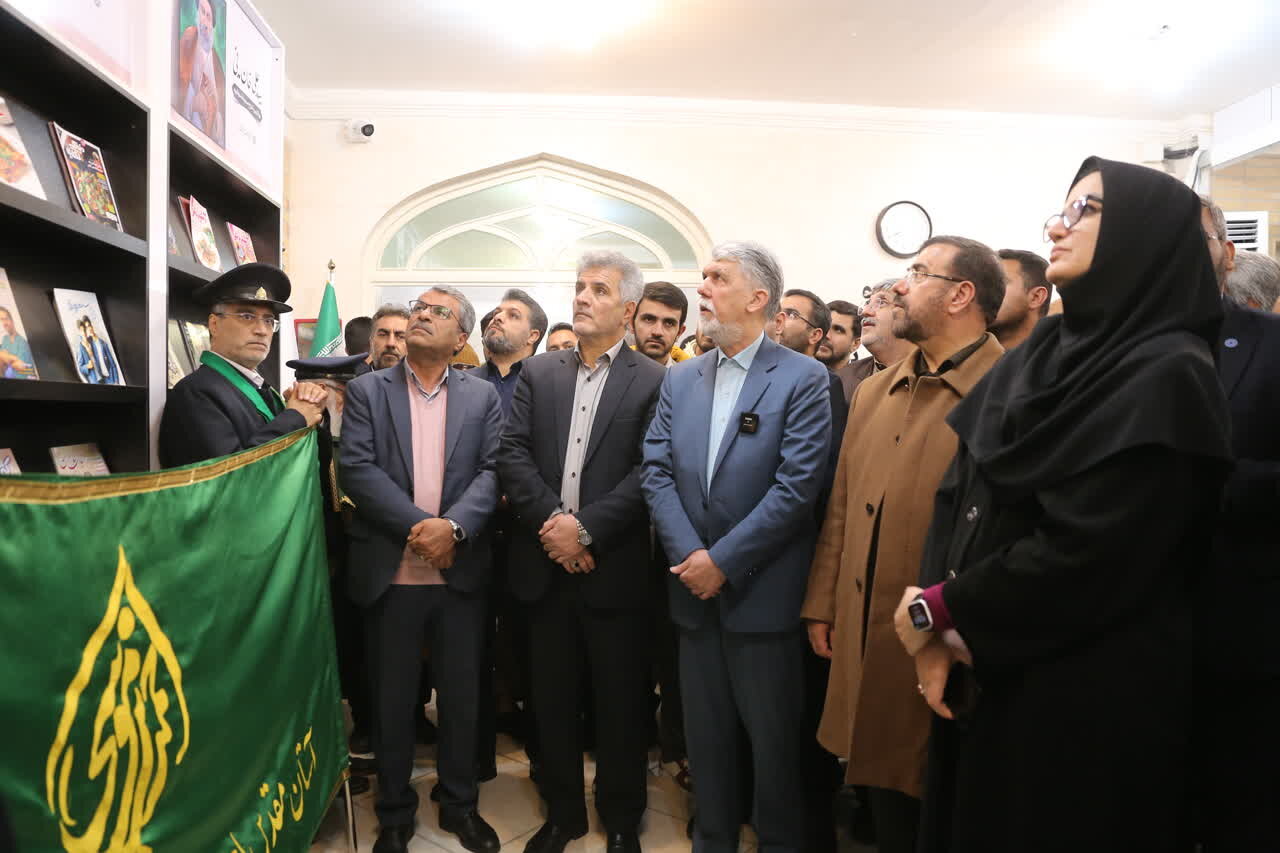 کتابخانه عمومی امین ولایت شهر صدرا افتتاح شد