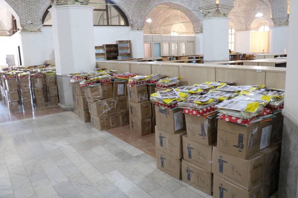 اهدای بیش از ۱۶هزار جلد کتاب به کتابخانههای عمومی استان کرمان