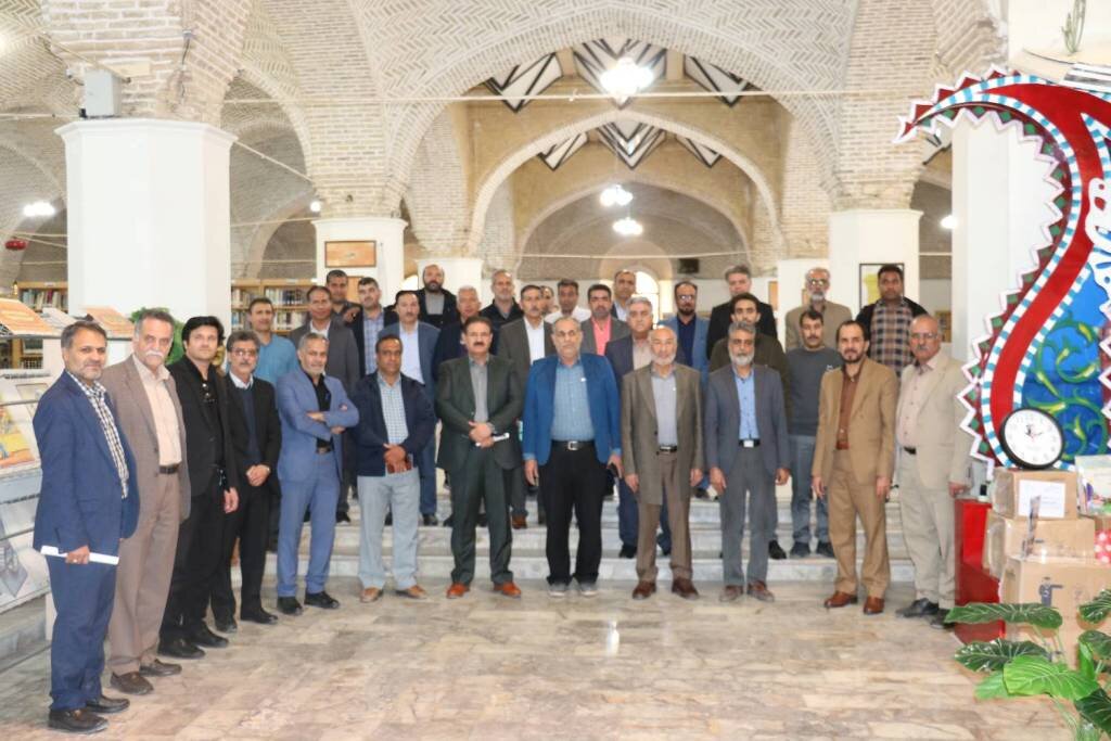 اهدای بیش از ۱۶هزار جلد کتاب به کتابخانههای عمومی استان کرمان