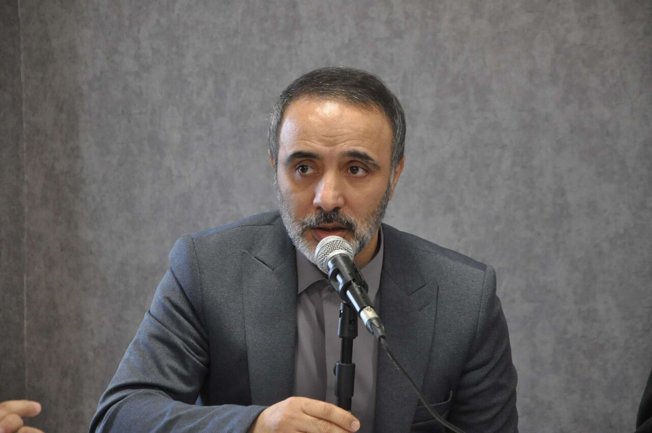 سرانه فعلی فضای کتابخانهای شایسته رشت نیست/ استفاده از املاک مازاد در شهرهای فاقدکتابخانه