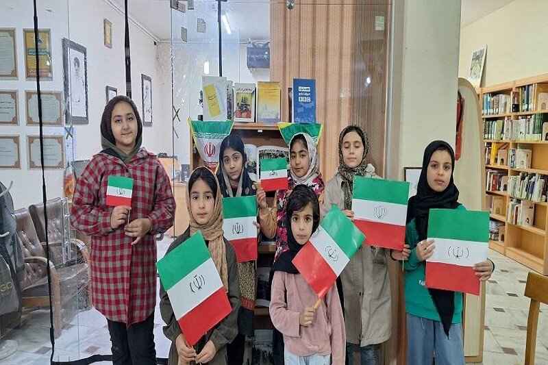 برنامههای فرهنگی کتابمحور در کتابخانههای عمومی شاهینشهر و میمه برگزار شد