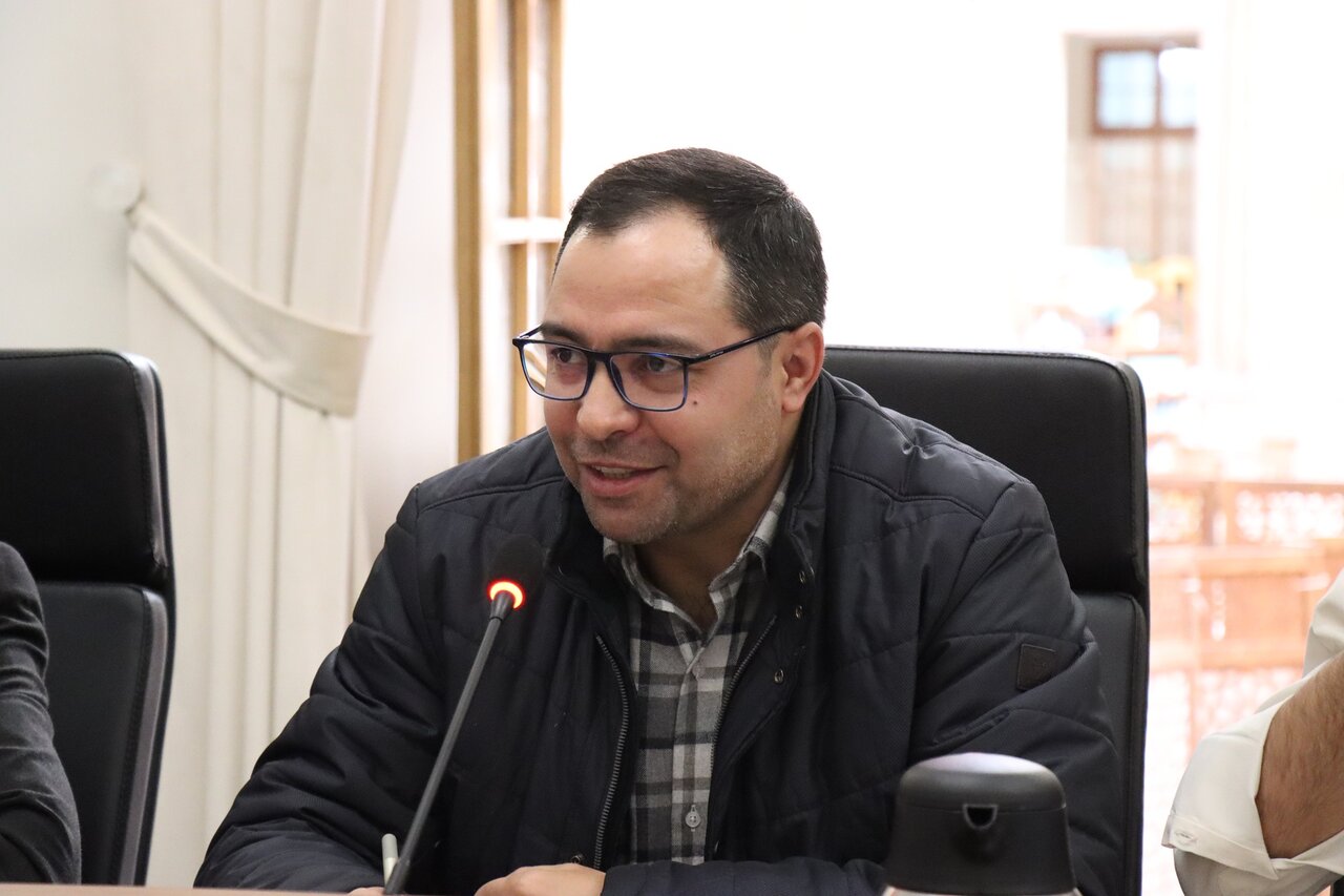 لزوم برقراری پیوند میان پژوهش و حوزه اجرا/ حرکت به سوی مشارکت کتابداران در سیاستگذاریها