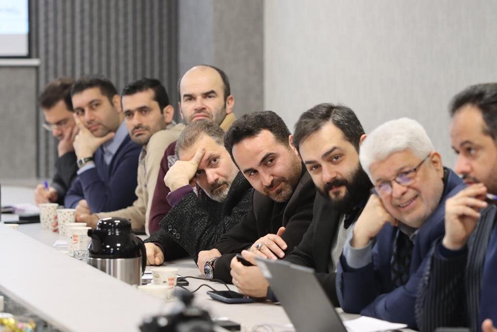 سرانه فعلی فضای کتابخانهای شایسته رشت نیست/ استفاده از املاک مازاد در شهرهای فاقدکتابخانه