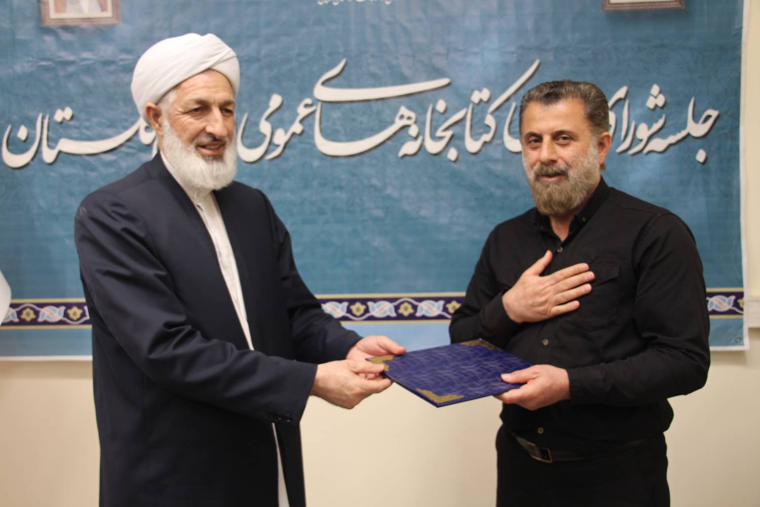 چهارمین جلسه شورای اداری کتابخانههای عمومی گلستان برگزار شد